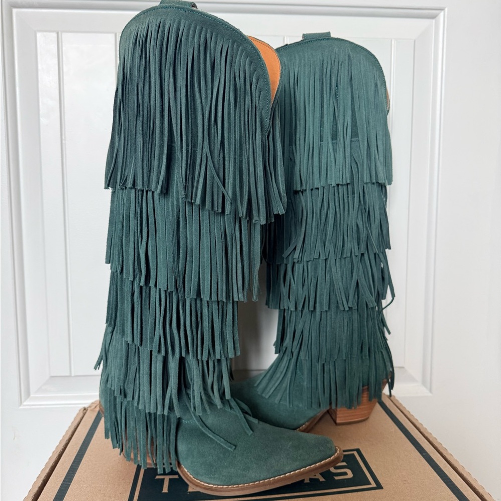 Fringe Dingo Knee-High Boots
